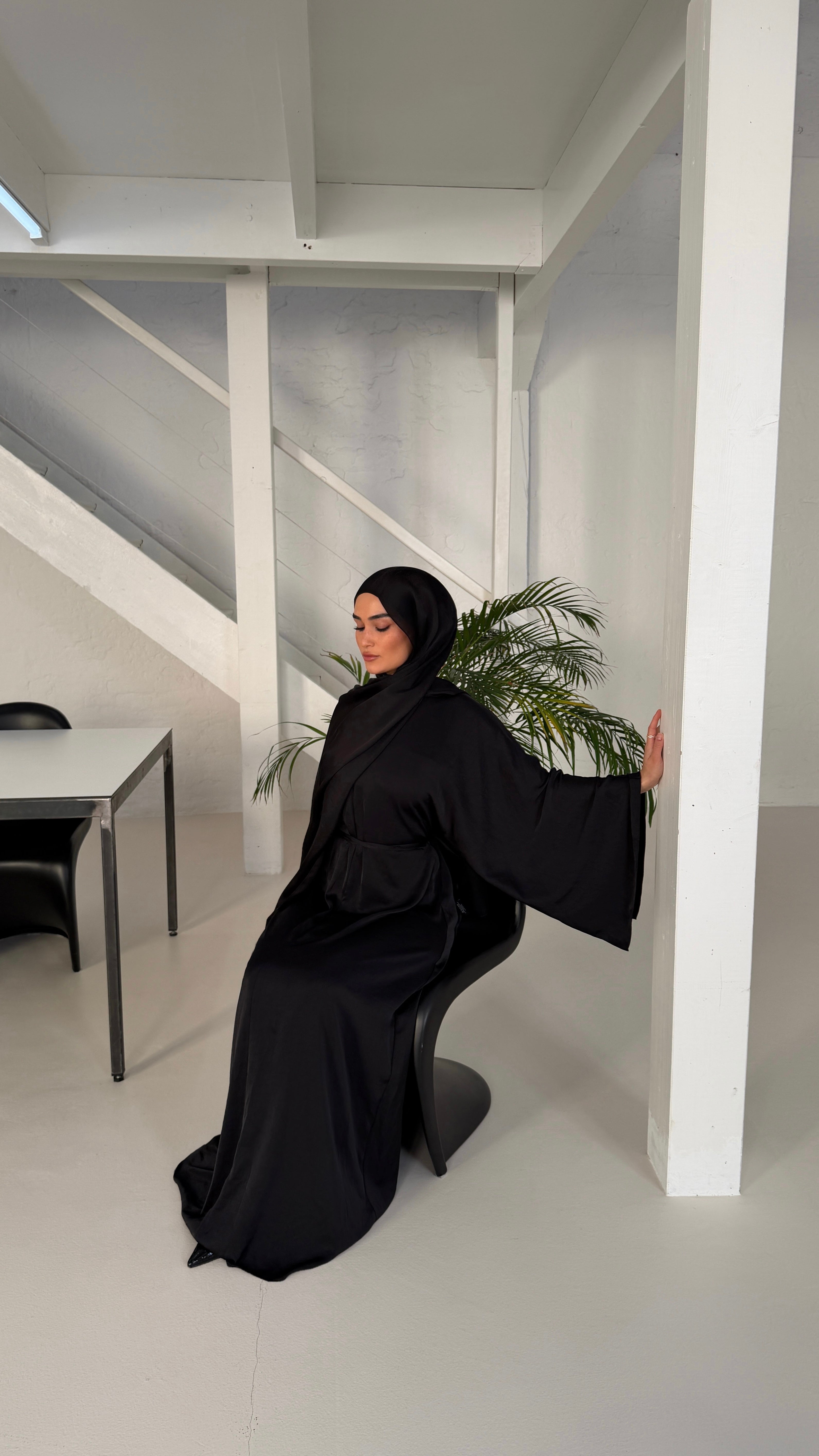 Satin Kleid mit Fledermausärmeln