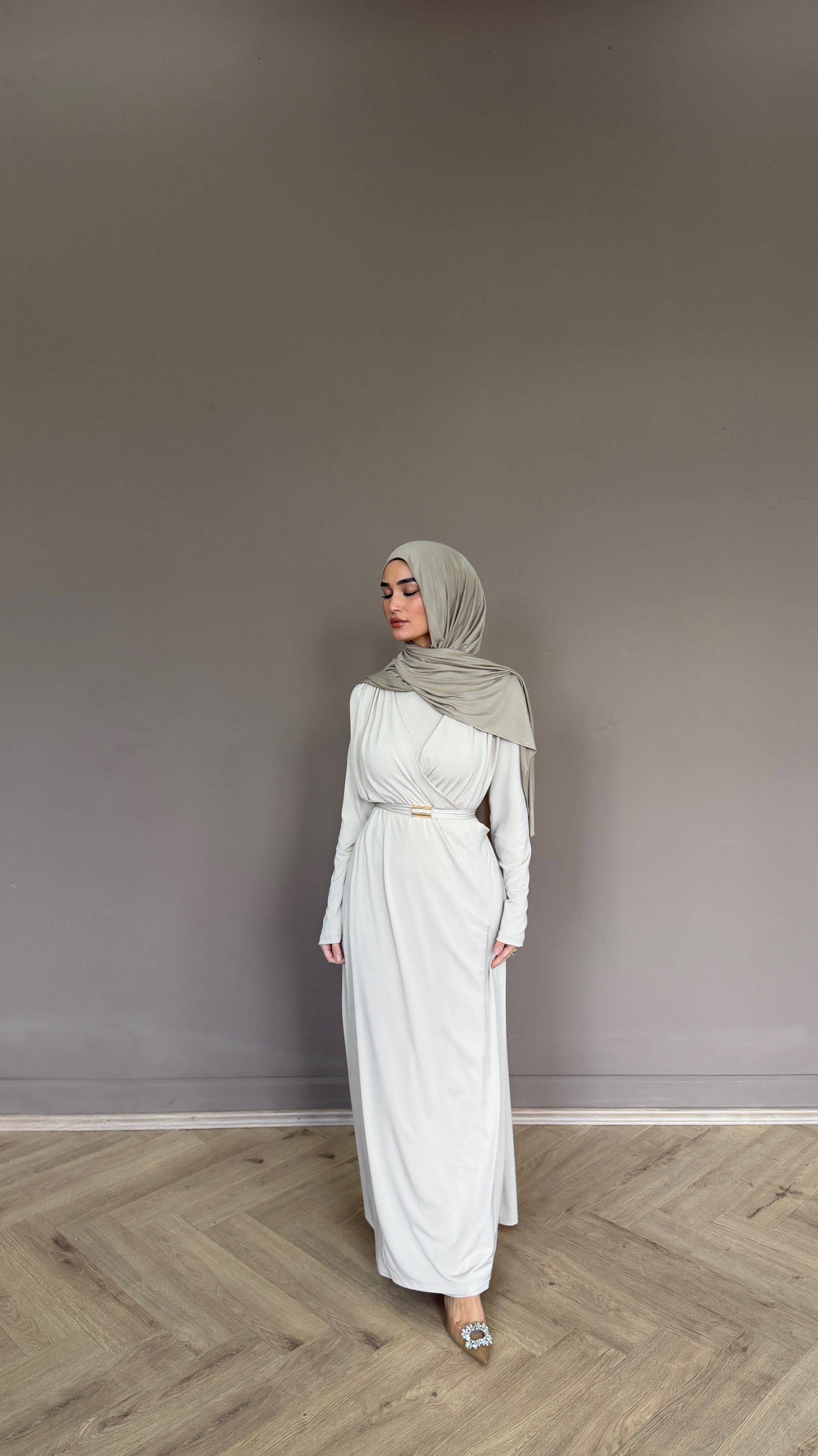 Elegantes Drapiertes Maxi Kleid mit Schleppe