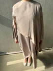 Moca Zweiteiliges Kleid mit Cape-Oberteil und Innenkleid