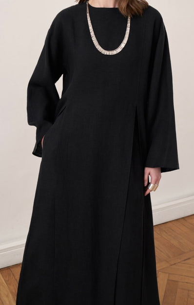 Leinenbluse mit Schlitzdetails