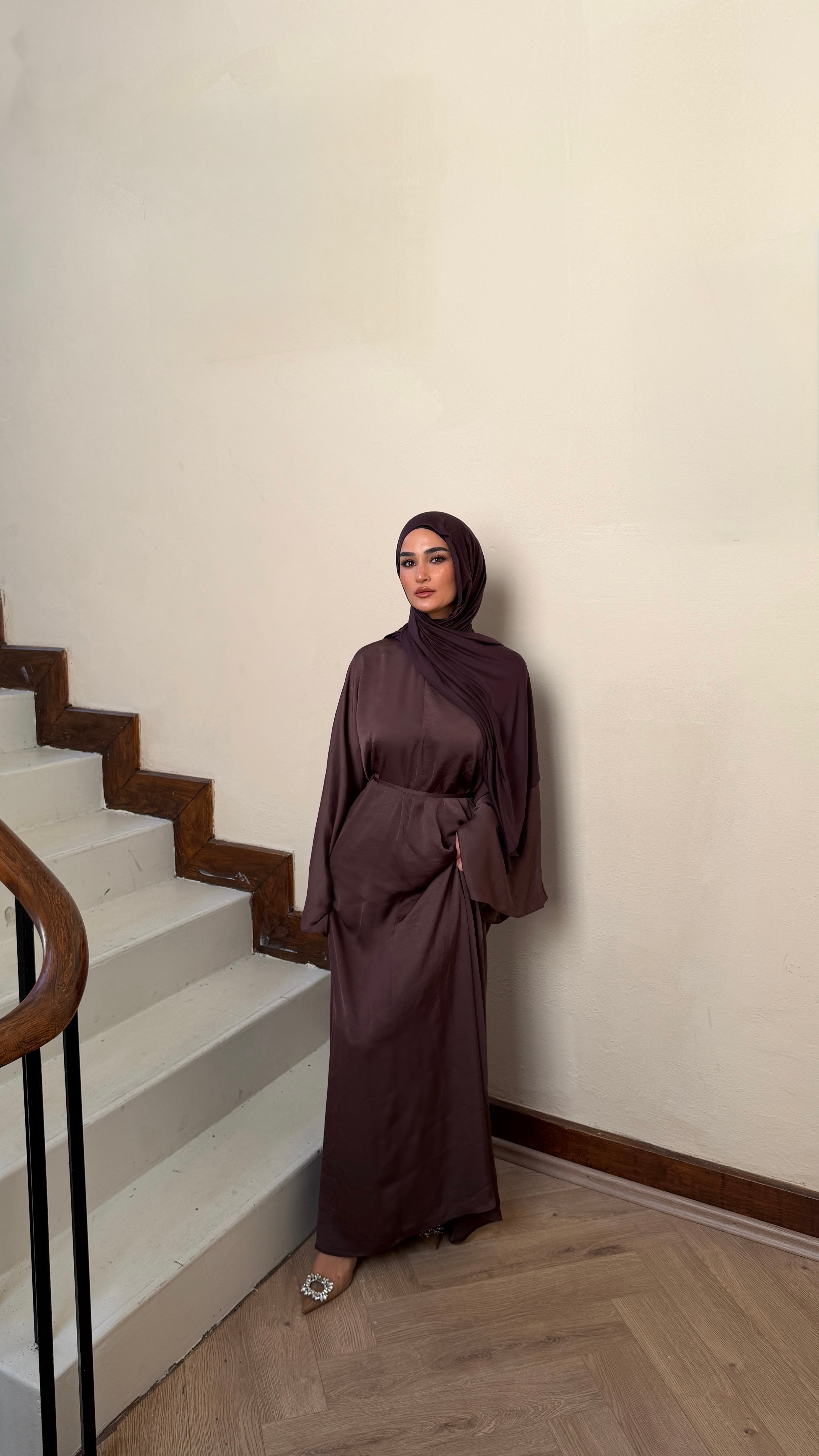 Satin Kleid mit Fledermausärmeln